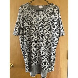 Charcoal and White Patterned Women's Top